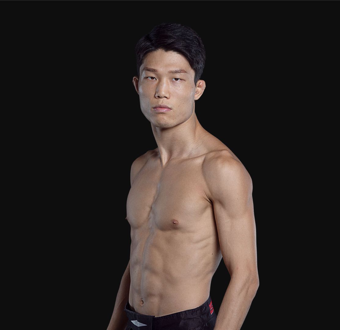 Kim_Kyu_Sung hero 1200x1165 1