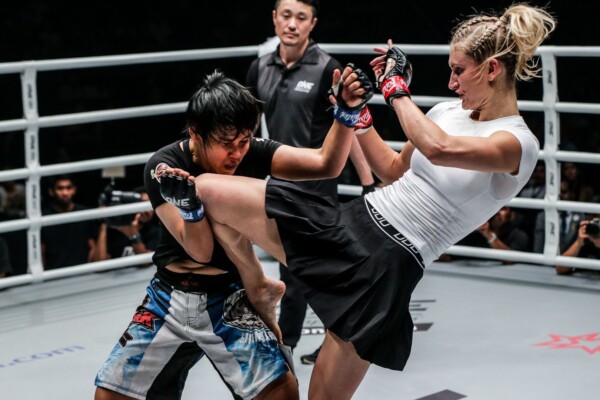 Colbey Northcutt defeats Putri Padmi at ONE EDGE OF GREATNESS DUX 1117 600x400