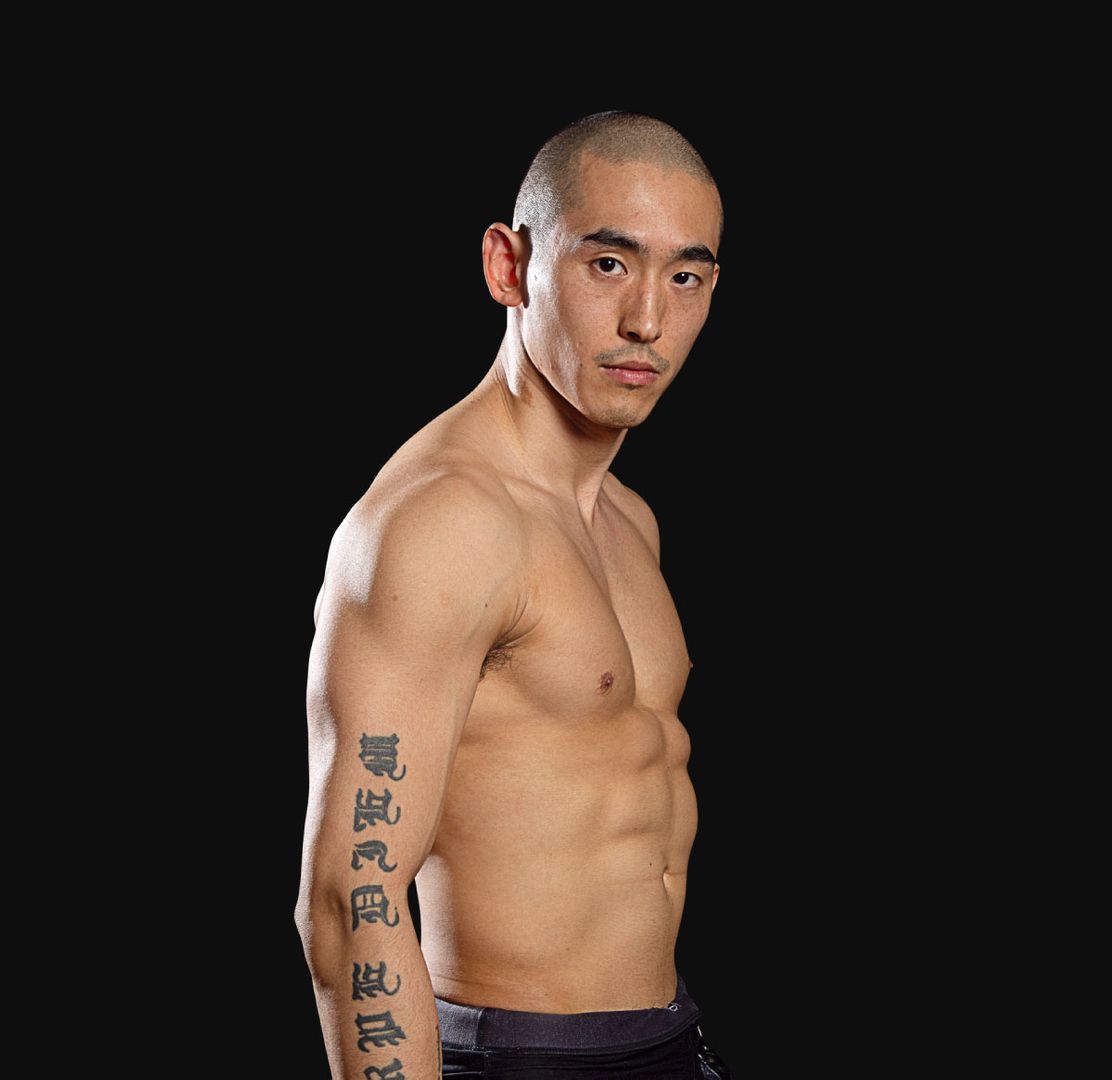 Kim_Woon_Kyoum hero 1200x1165