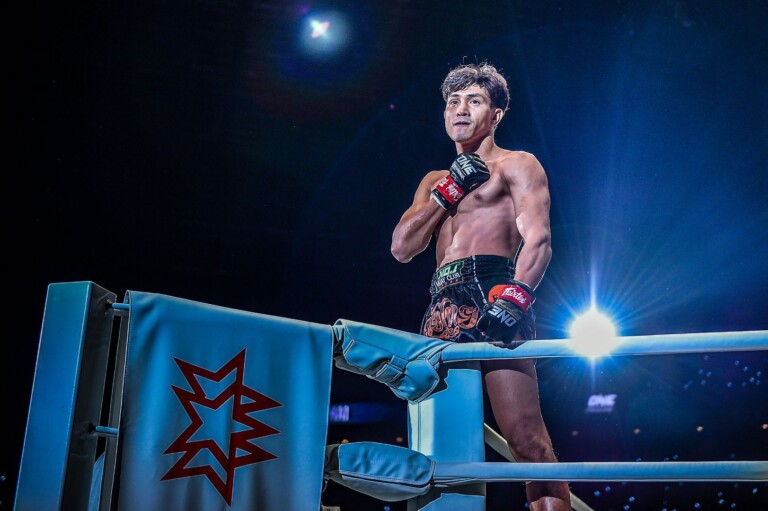Nguyen Tran Duy Nhat defeats Yuta Watanabe at ONE EDGE OF GREATNESS ASH_4576 768x511
