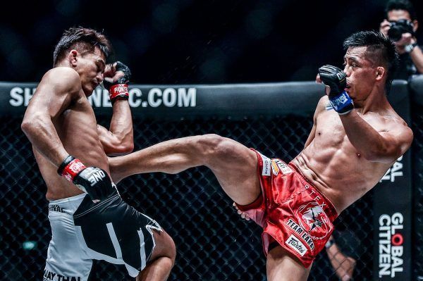 Honorio Banario defeats Shannon Wiratchai ONE KING OF THE JUNGLE DA 0108 600x399