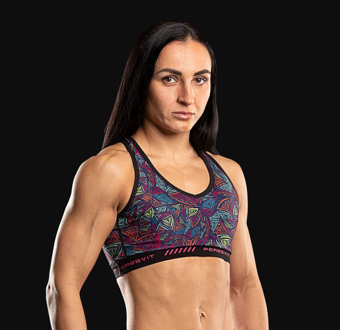 Alyona_Rassohyna hero 1200x1165 1