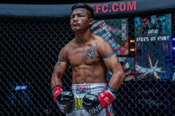 Tagir Khalilov Rodtang Jitmuangnon ONE FISTS OF FURY 1920X1280 33 600x400