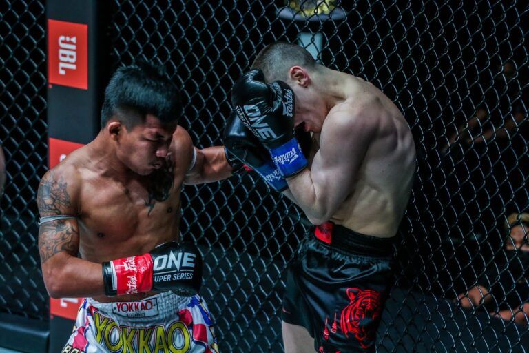 Tagir Khalilov Rodtang Jitmuangnon ONE FISTS OF FURY 1920X1280 5 768x512