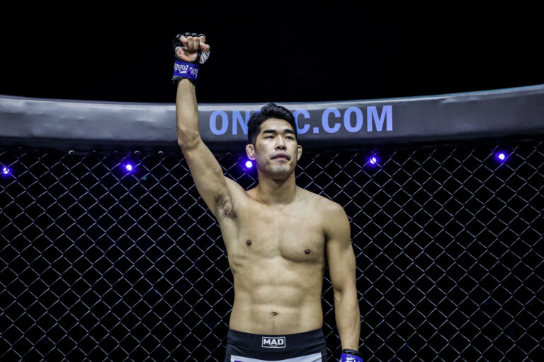 Ok Rae Yoon Marat Gafurov ONE on TNT III 1920X1280 44 768x512