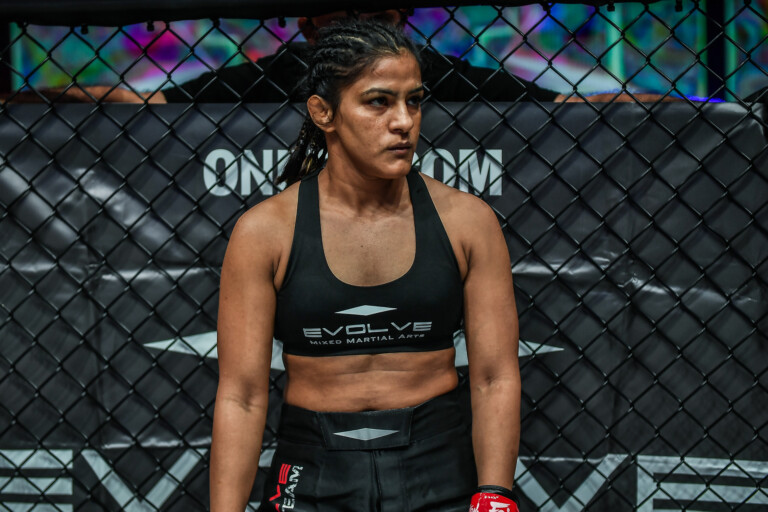 Ritu Phogat Jenelyn Olsim 1920X1280 ONE NextGen 2.jpg 768x512