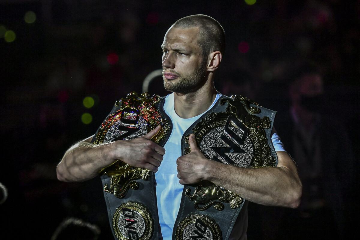 Reinier de Ridder Andre Galvao ONE X 1920X1280 3 1200x800