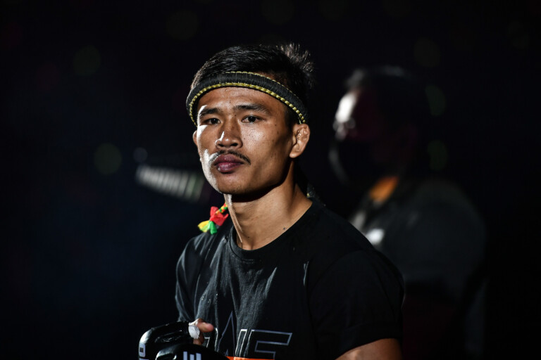 Superlek Kiatmoo9 Taiki Naito ONE157 1920X1280 35 768x512