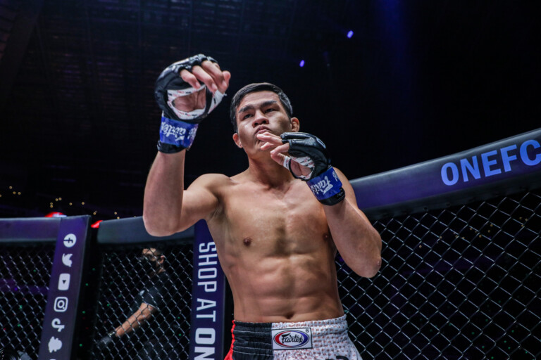 Rittewada Petchyindee Saemapetch Fairtex ONE160 1920X1280 52 768x512