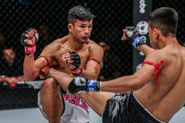Superlek Kiatmoo9 Panpayak Jitmuangnon ONE164 10 600x400