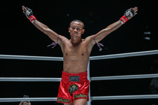 OLN 1 Seksan Tyson Harrison15 600x400