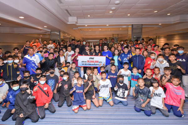 Muay Thai camps survey 22 600x400