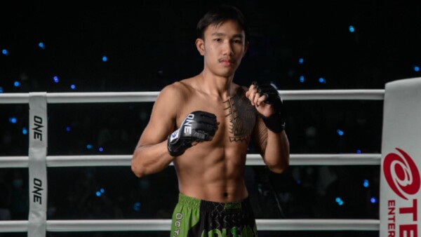 OLN one lumpinee 7 THEERADET confidence to knock out rambolek2 600x338