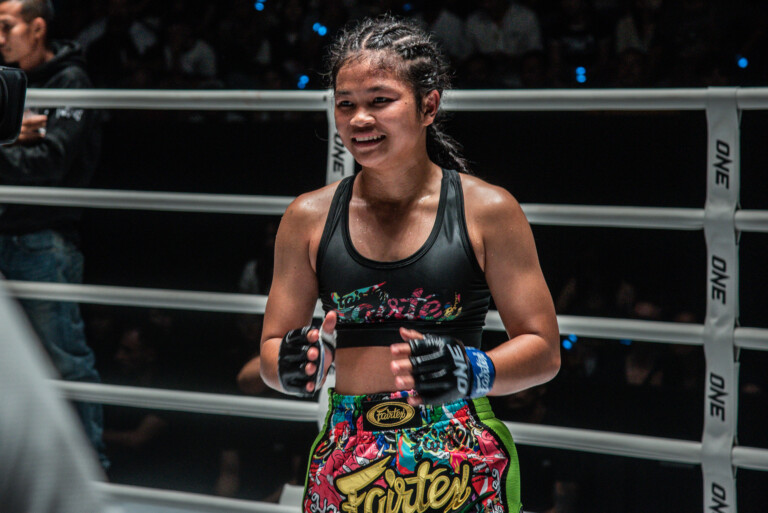 OL8 Pancake Kiattongyot vs Junior Fairtex 65 768x513