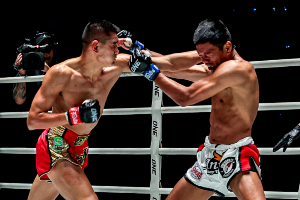 Superball vs kongklai