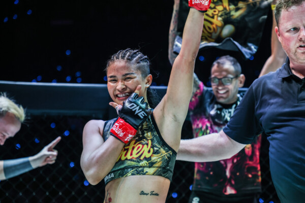 OFN10   Stamp VS Alyse Anderson19