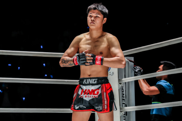 OL17   Pompetch PK Saenchai VS Duangsompong JitmuangnonVS Avatar PK Saenchai36