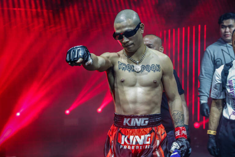 Thongpoon PK Saenchai Yangdam Sor Tor Hiewbangsaen ONE Friday Fights 22 25