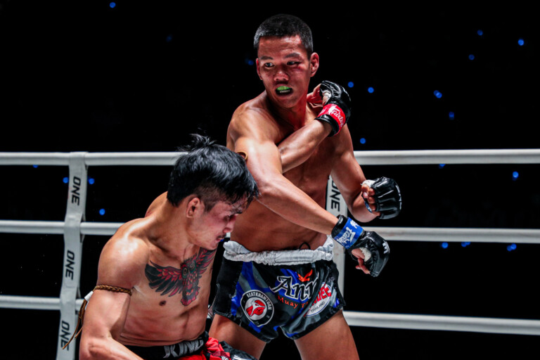 OL23   Paedsanlek PK Saenchai VS Kongklai Annymuaythai41