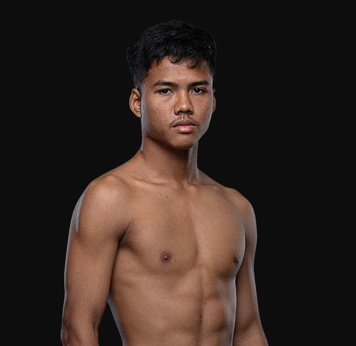 Apidet Namduemmee77 Hero 1200x1165 1