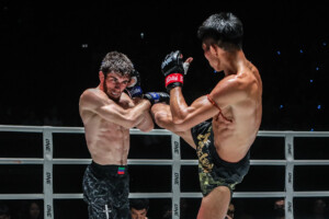 OL27 Ferrari Fairtex VS Ilyas Musaev12