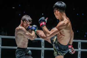 OL27 Ferrari Fairtex VS Ilyas Musaev4