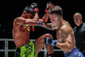 OL27 Tapaokaew Singha Mawynn VS Tyson Harrison15