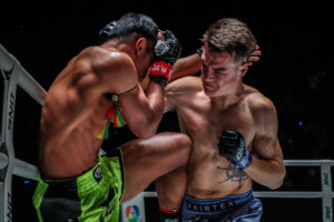 OL27 Tapaokaew Singha Mawynn VS Tyson Harrison17