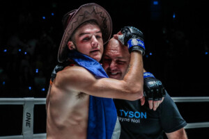 OL27 Tapaokaew Singha Mawynn VS Tyson Harrison22