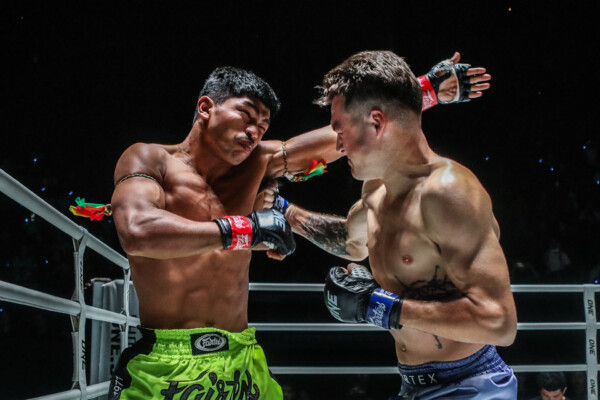 OL27   Tapaokaew Singha Mawynn VS Tyson Harrison6