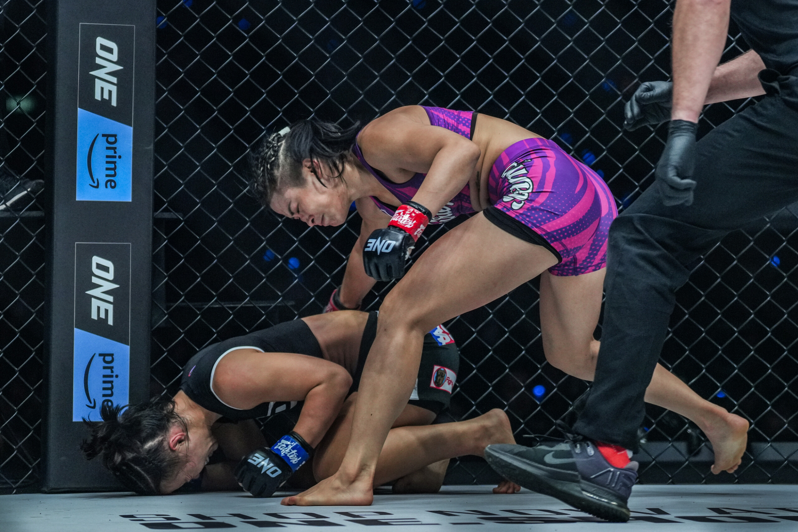 OFN14   Stamp VS Ham Seo Hee (95)