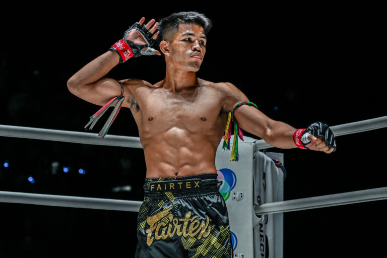 OL32  Nakrob Fairtex VS Nabil Anane5
