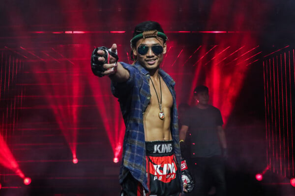 OL33   Teeyai PK Saenchai VS Ayad Albadr2