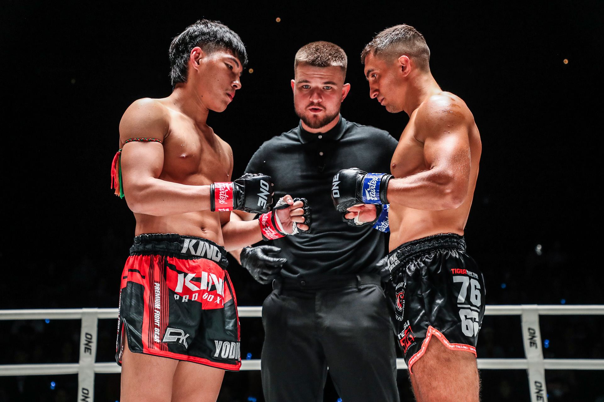 OL33   Yod IQ PK Saenchai VS Alexey Balyko7