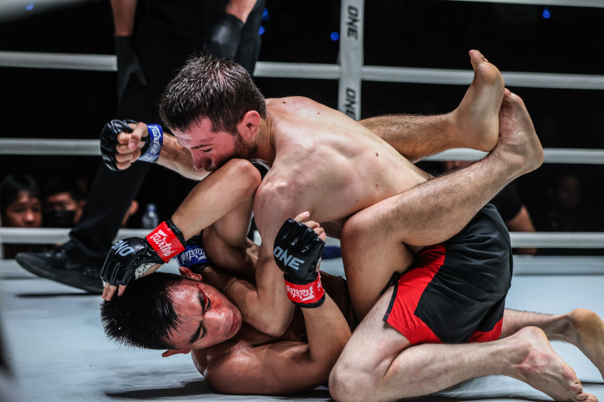 Joshua Pacio vs Mansur Malachiev OFN15 (35)