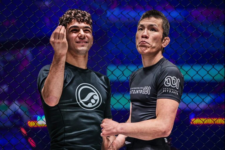 Mikey vs Shinya web