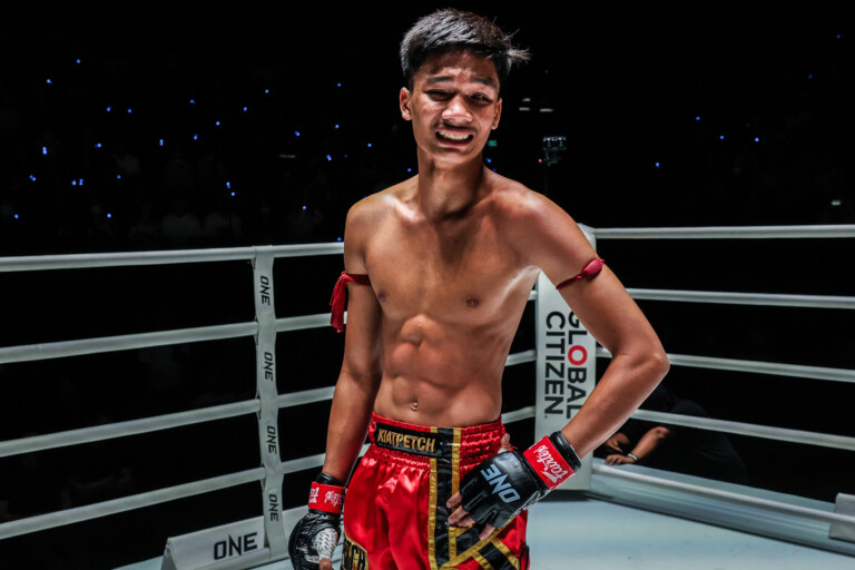 Aliff Sor Dechapan vs Peyman Zolfaghari OL40 (34)