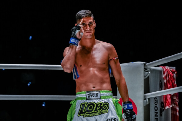 Kaonar Sor Jor Thongprajin vs Julio Lobo OL42 (3)