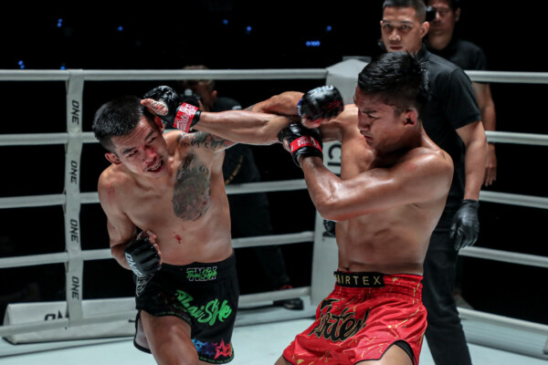 OL43 Kongsuk vs Pettonglor (9)