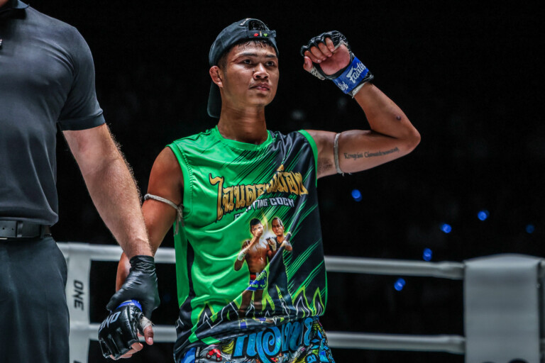 Xavier Gonzalez vs Kongchai Chanaidonmueang OL49 (14)