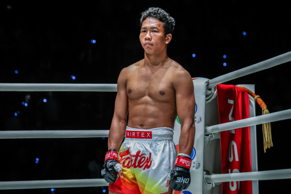 Petsukumvit Boi Bangna vs Kongsuk Fairtex OL53 (10)