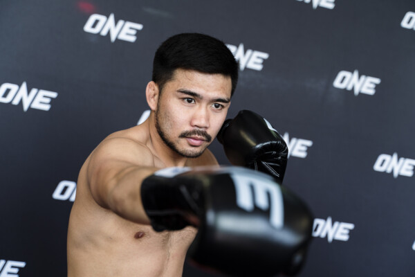 OpenWorkout Prajanchai PK Saenchai , Muangthai PK Saenchai (9)