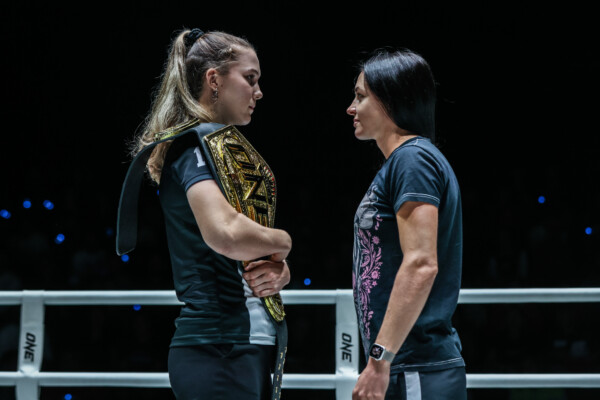 smilla sundell VS natalia Diachkova Face Off (7)
