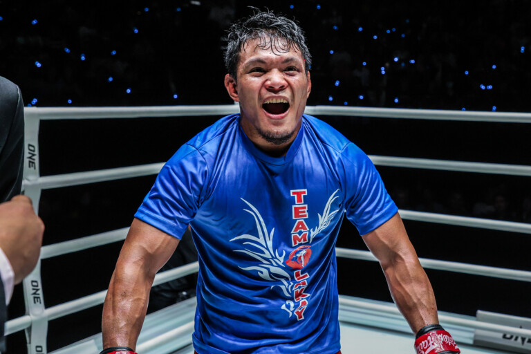 Carlo Bumina ang vs Chayan Oorzhak (19)