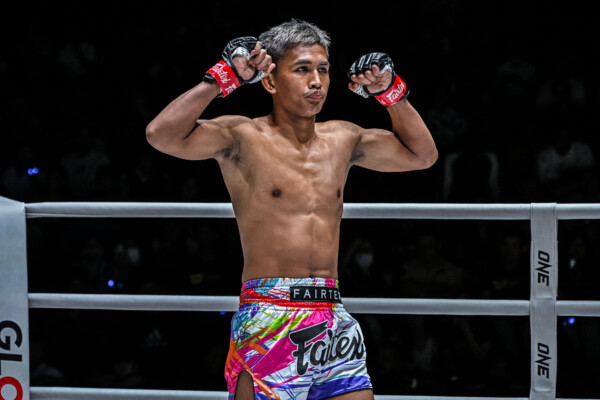 11 Kongsuk vs Joachim Ouraghi (32)
