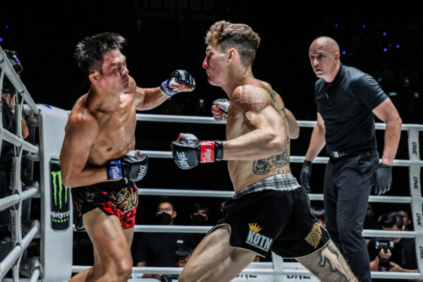 Nico Carrillo VS Saemapetch Fairtex (4)