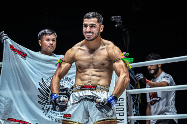 OL74 Yodphupa VS Parham Gheirati (62)