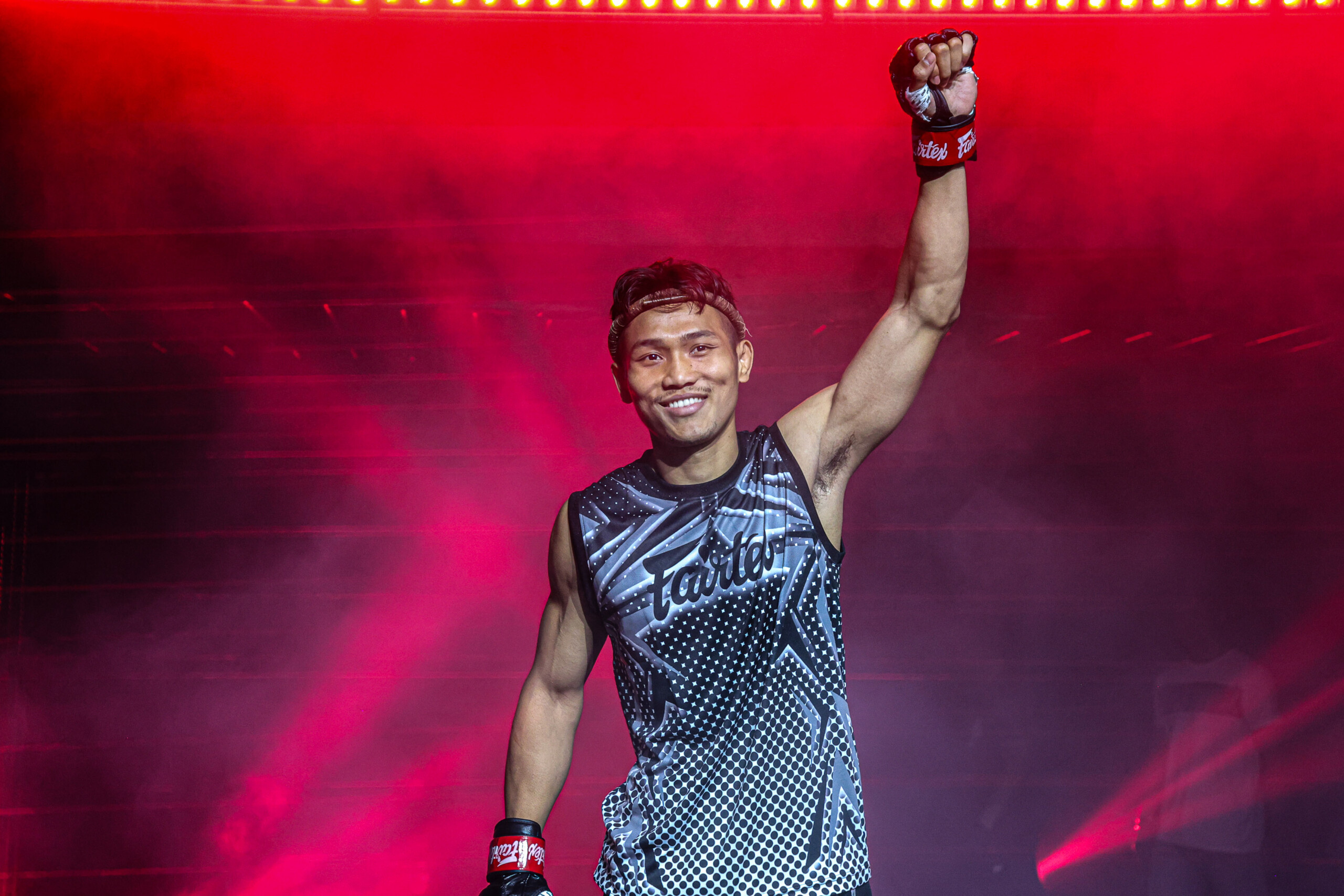 OL75_06 Khunsuek VS Mamuka Usubyan (14)