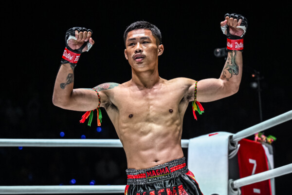 OL76 Puengluang vs Samingdam (44)