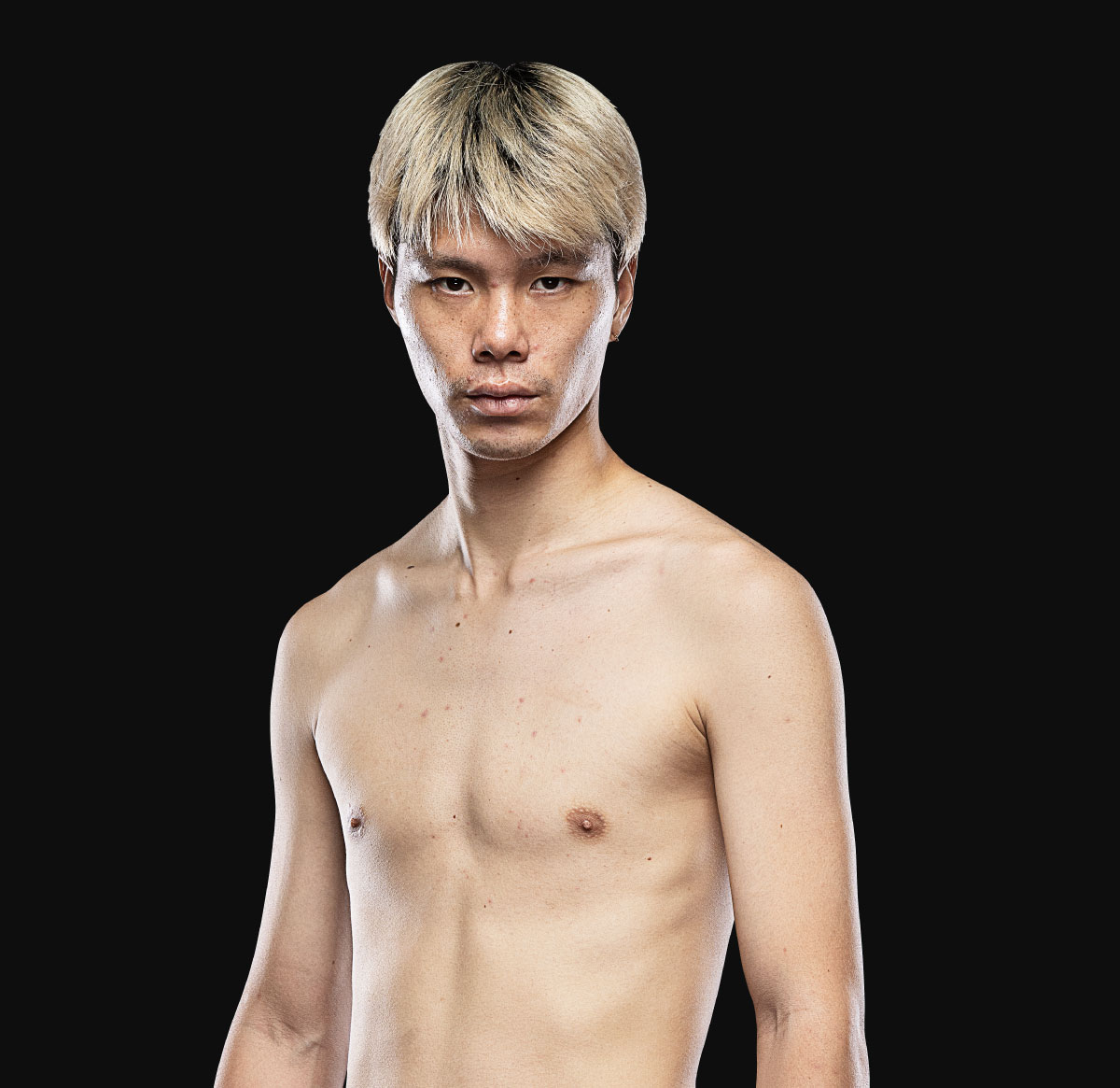 Reito_Takazono Hero 1200x1165 1